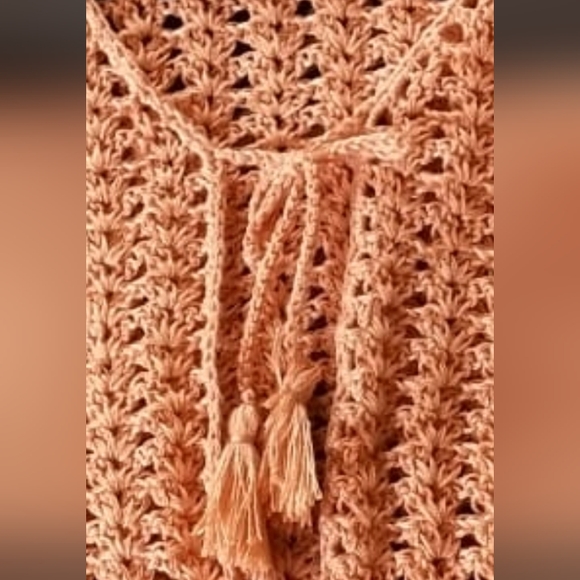 Crochet handmade short shrug - Picture 2 of 2